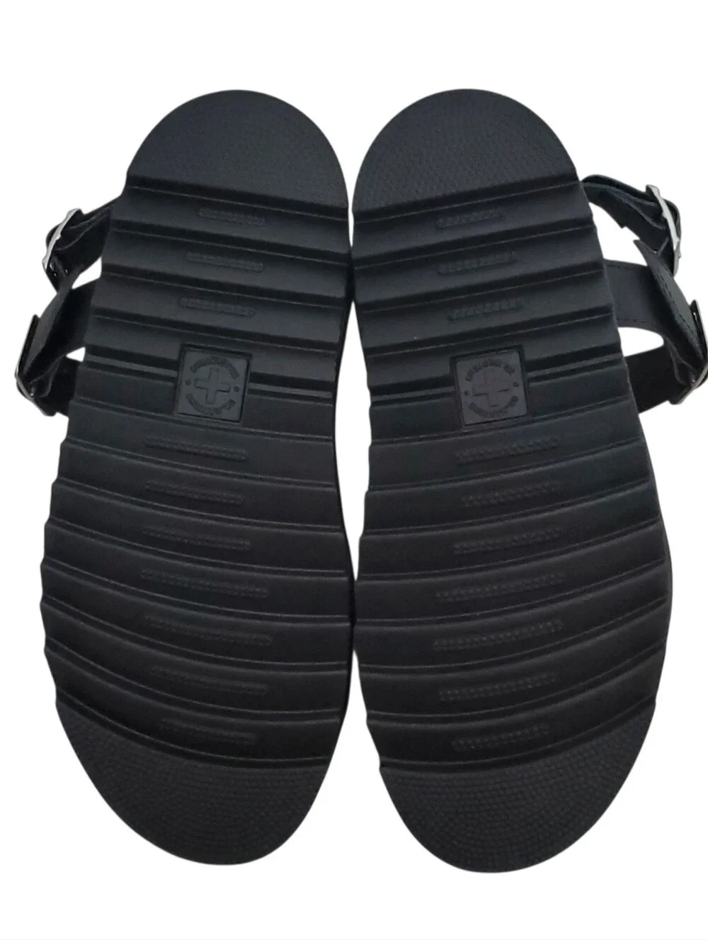 New Dr Martens Avry leather strap thong sandals black platform buckle bohemian